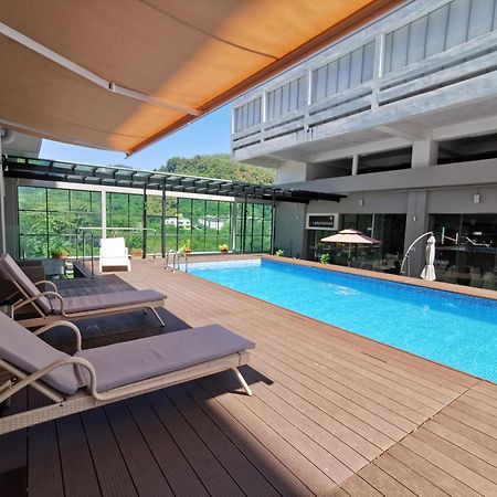 Langkasuka Express Hotel Kuah Ngoại thất bức ảnh