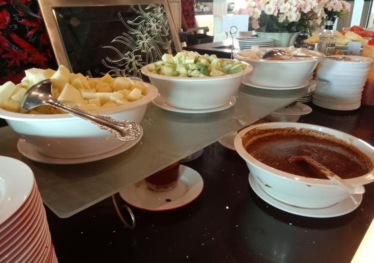 Langkasuka Express Hotel Kuah Ngoại thất bức ảnh